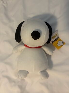 Peanuts Snoopy Plush
